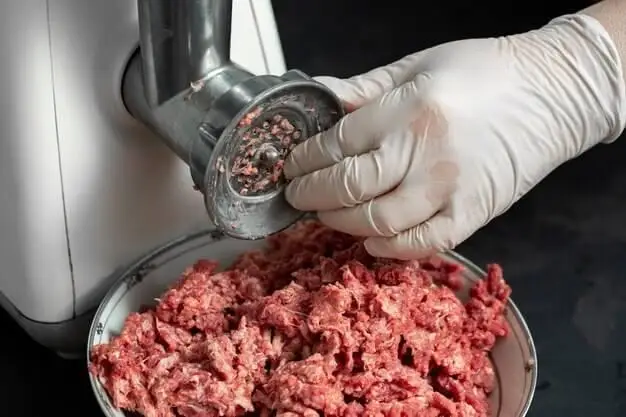 How to Clean a Meat Slicer in 7 Steps: Ultimate Guide - VEVOR Blog