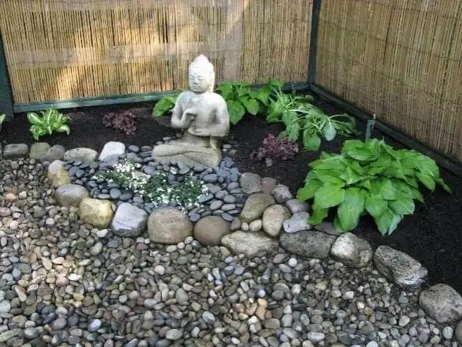 ontwerp-een-zen-tuinhoek