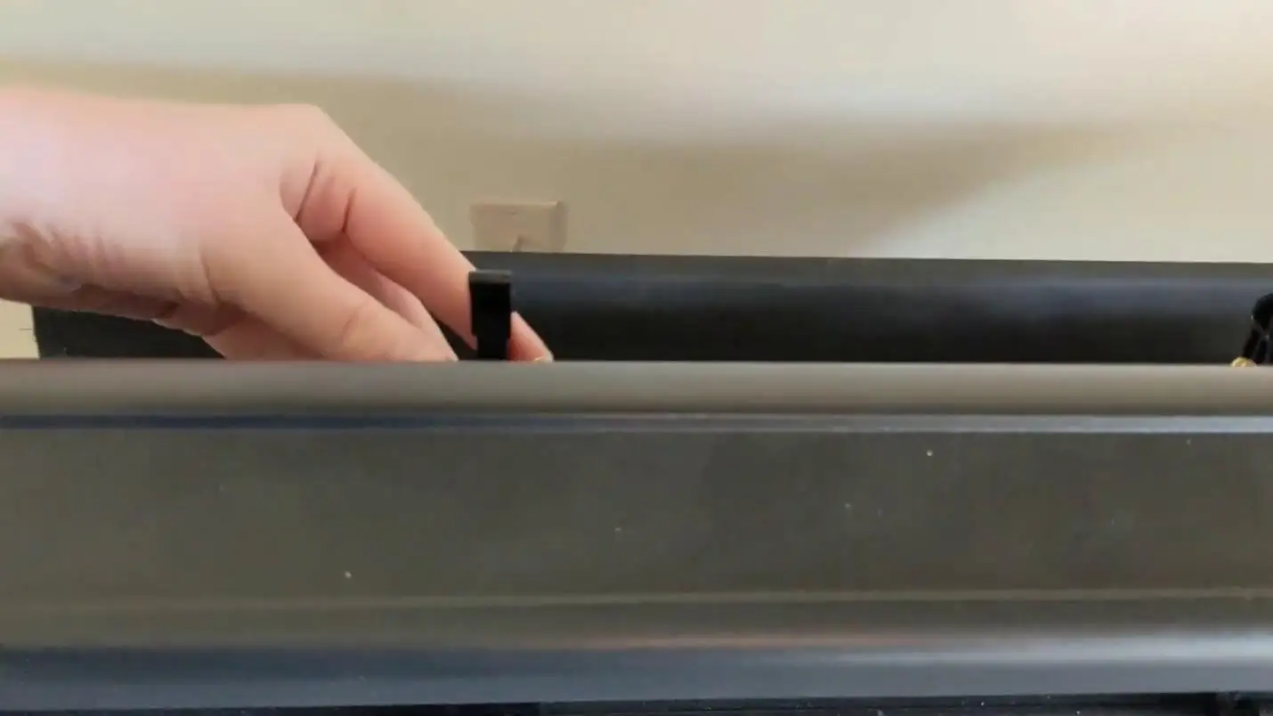 install-the-cutting-blade