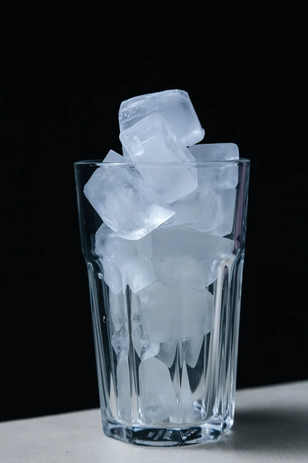 ice-cubes-in-glass