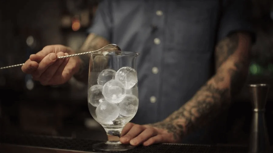 What kind of water to use to make clear ice balls? – The Whiskey Ball