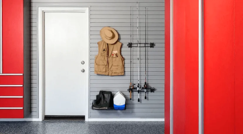 installing-pegboards-and-slat-walls