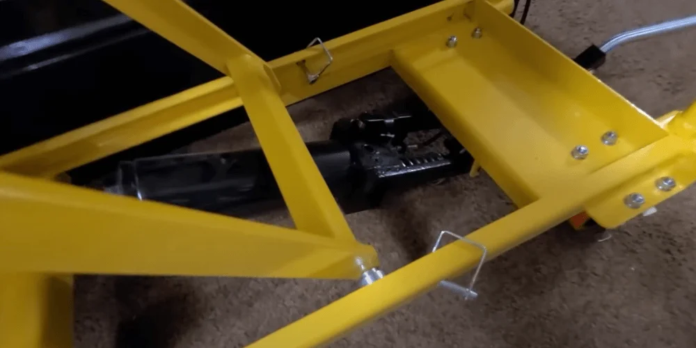 test-the-hydraulic-release-mechanism