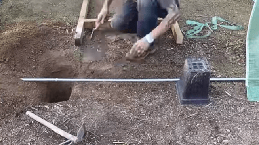 draw holes and screw up the frame to tighten them together