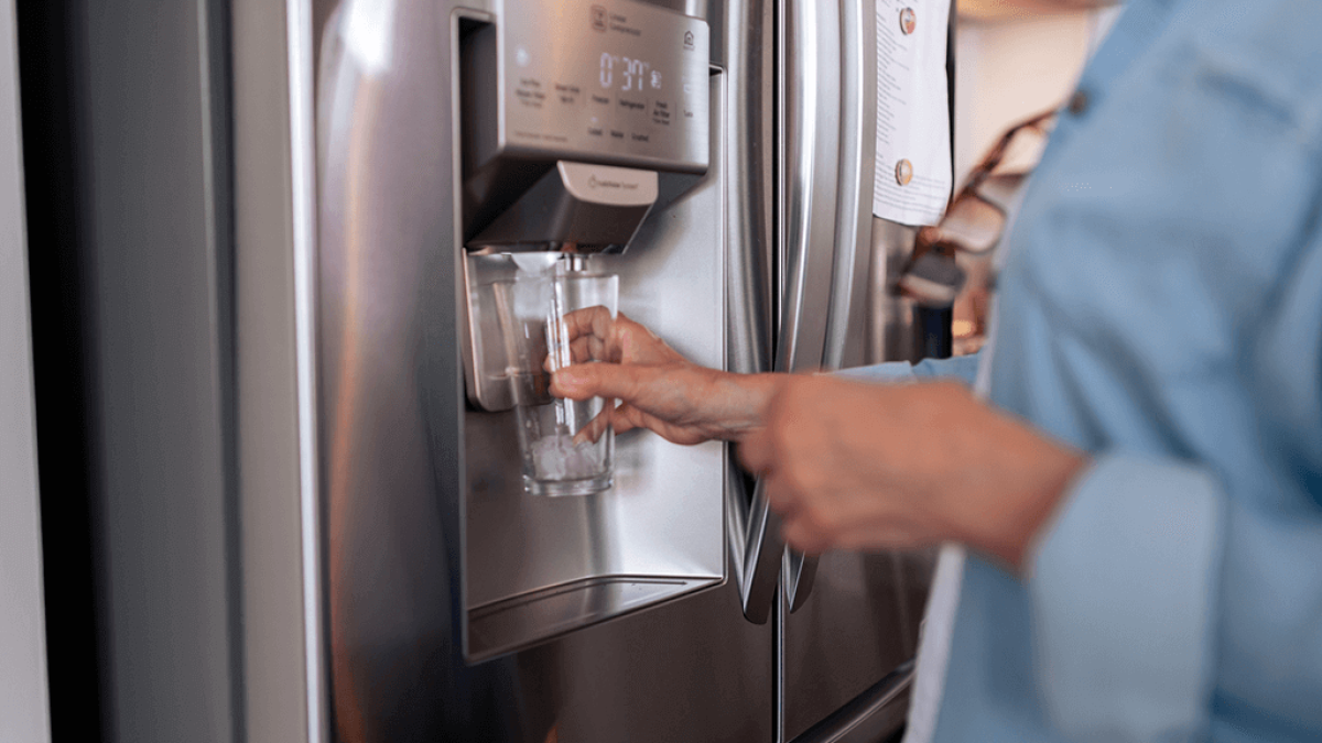 Ice Maker Not Making Ice: Common Causes and Effective Solutions - VEVOR ...