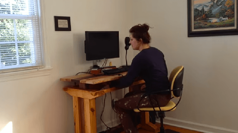 place the cut top over the table