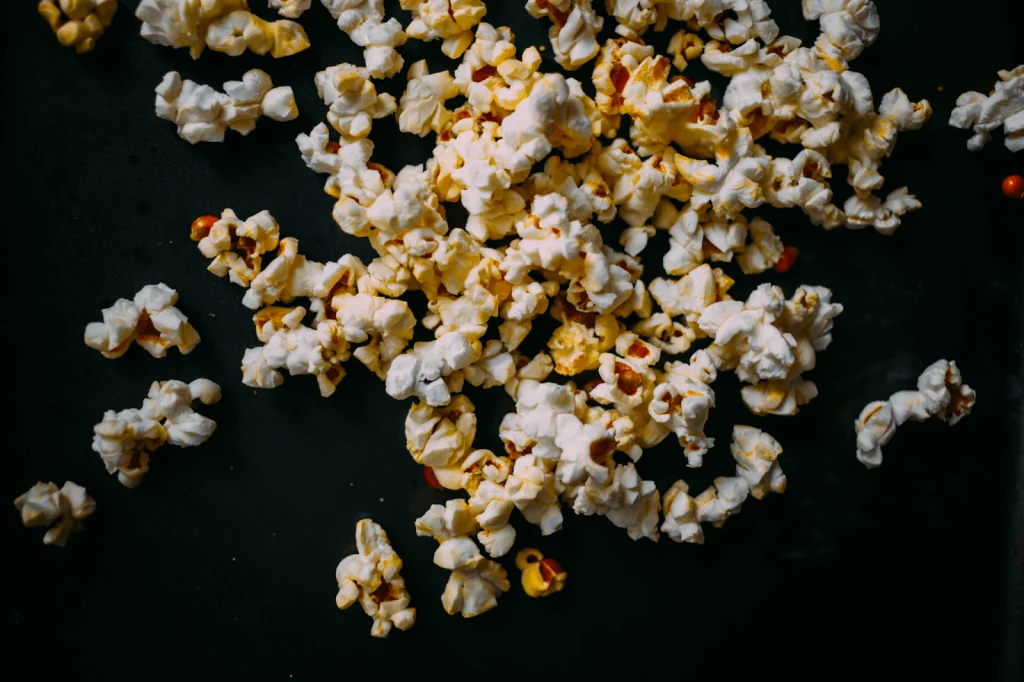 how to make kettle corn in popcorn machine