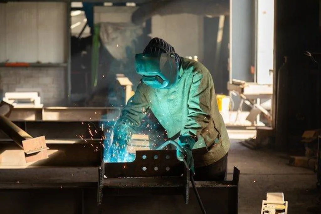 Use of the plasma cutter