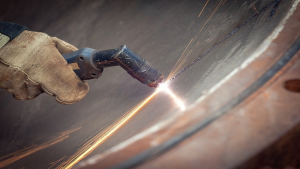 Usage of plasma cutter