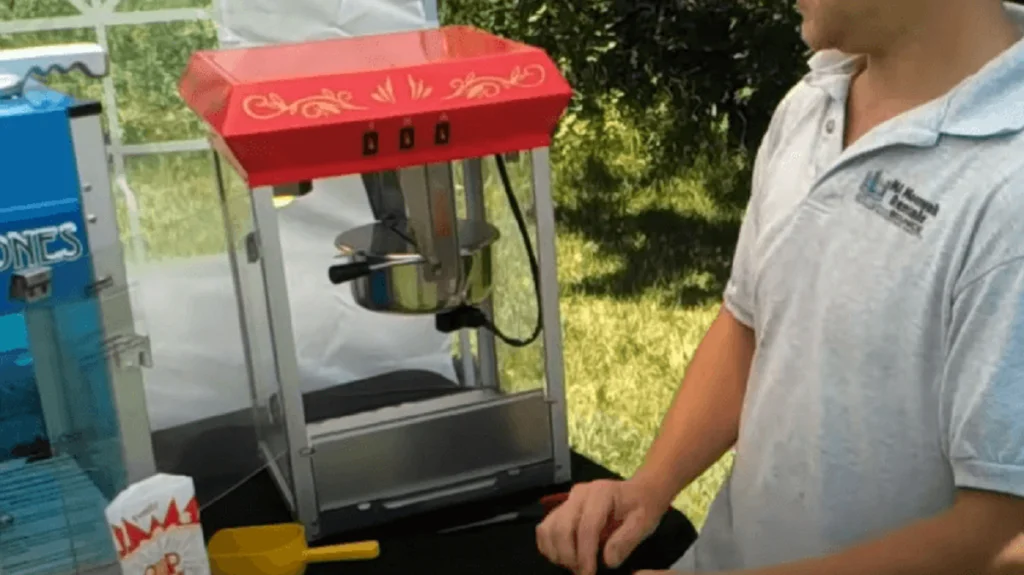 commercial popcorn machine