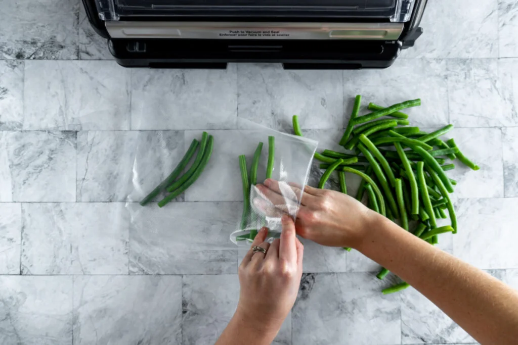 Vacuum sealing green beans