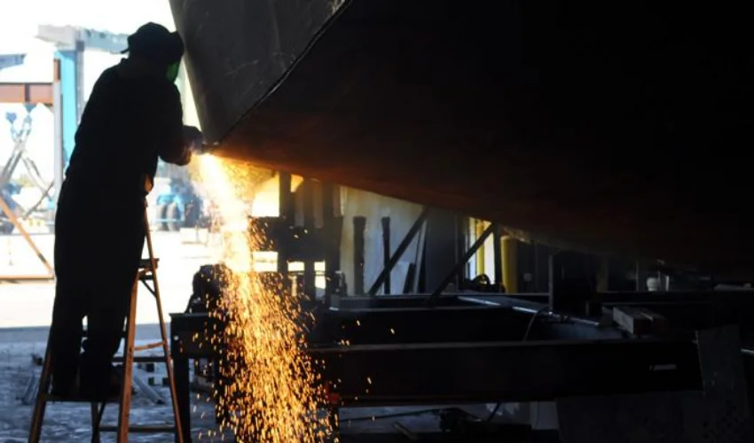 Uses of Plasma Cutters in Shipbuilding and Maritime Industries