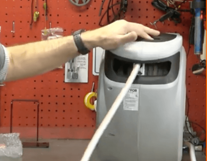 how to operate the VEVOR hose reel