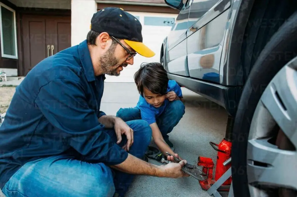 How to repair a hydraulic jack