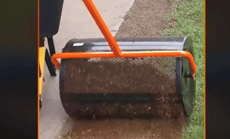 Using the VEVOR compost spreader
