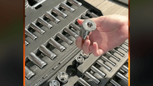 using the VEVOR socket set