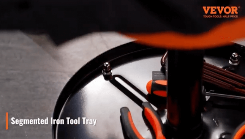mechanic's stool with segmented tool tray
