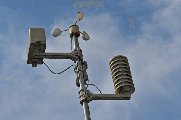 Maintenance and troubleshooting of weather station