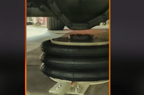 Positioning the VEVOR Triple Bag Air Jack