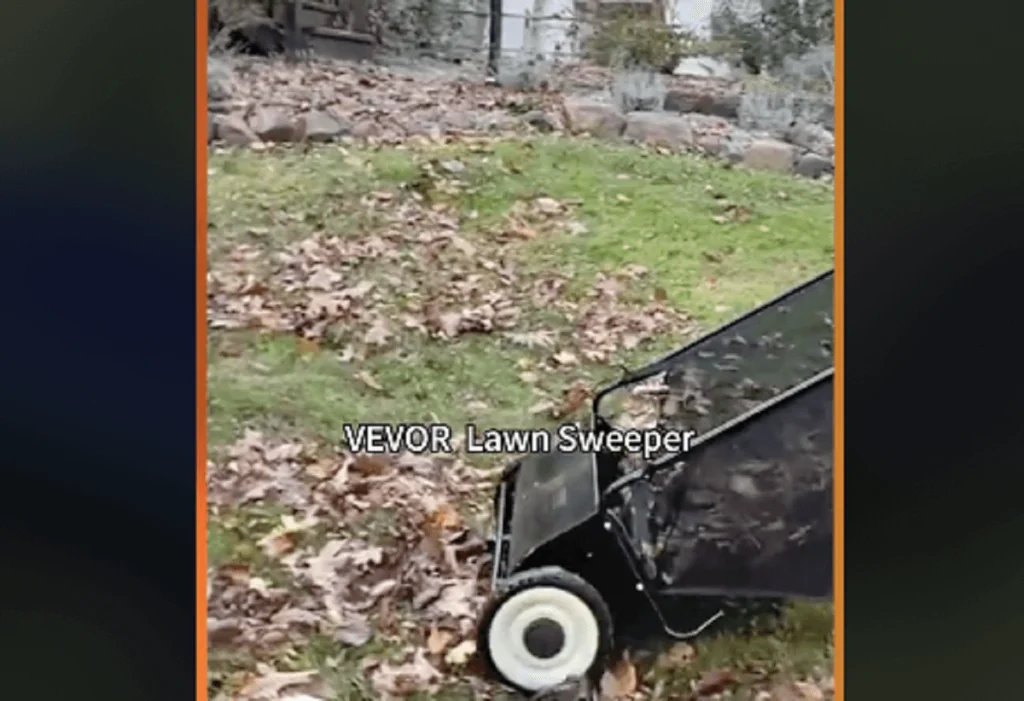 VEVOR Lawn Sweeper