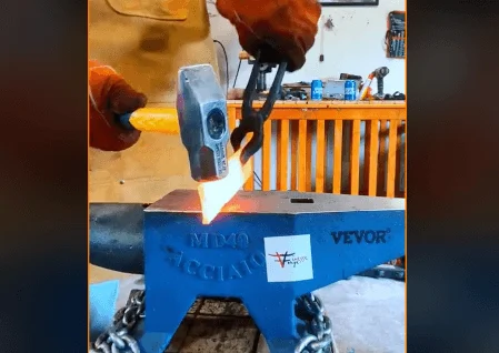 VEVOR Blacksmith Anvil