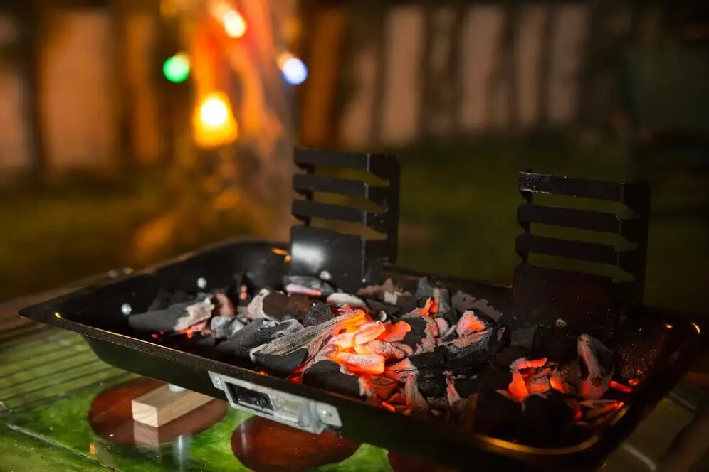 VEVOR Charcoal Grill