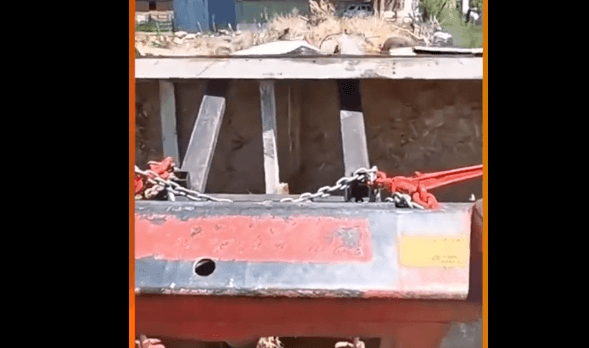 VEVOR Clamp-on Pallet Forks