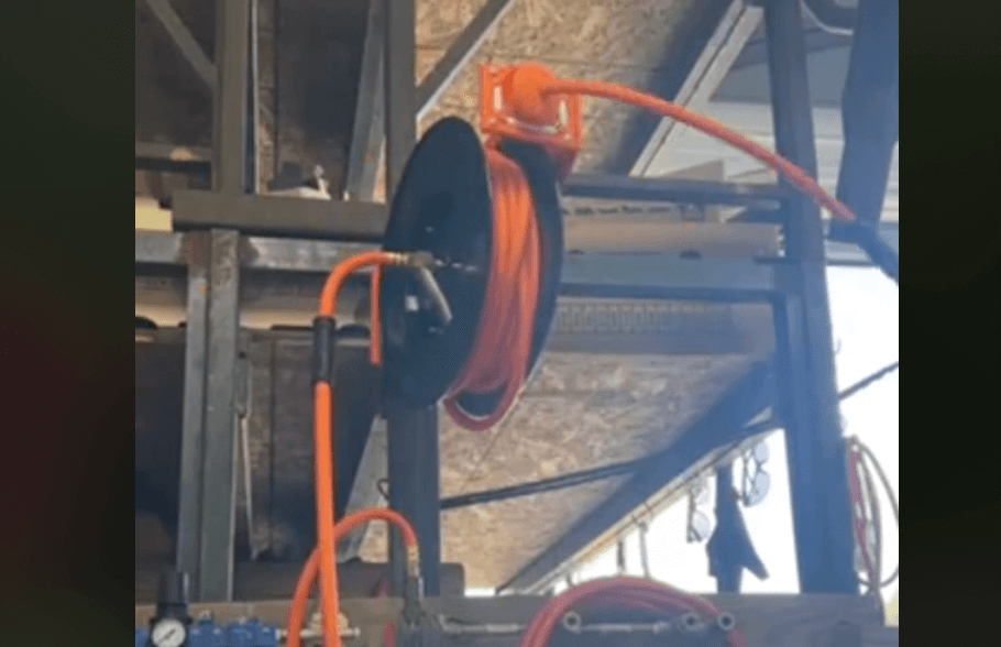 VEVOR Retractable Air Hose Reel