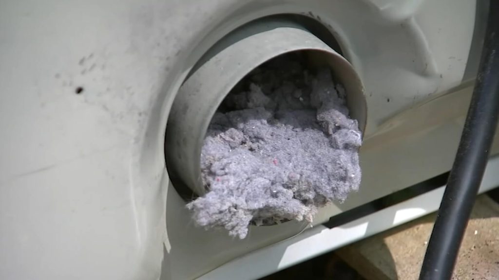 Lint stuck in dryer vent