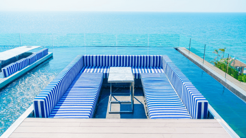 Decks with Built-In Fire Pits or Lounges