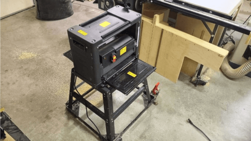 Types of Thickness Planers