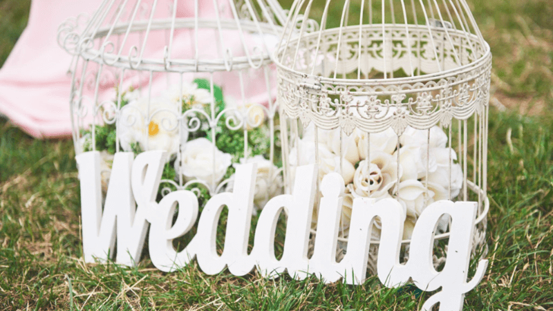 Weddings Romantic and Elegant Themes