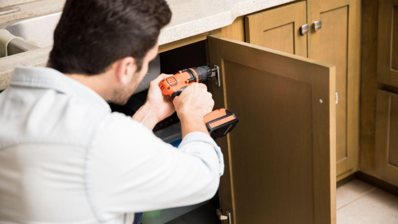 securing and adjusting the door